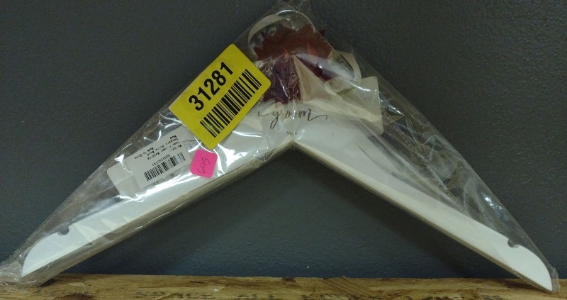 lot 631 image: Yean  flower wedding hanger white wood - New in Package