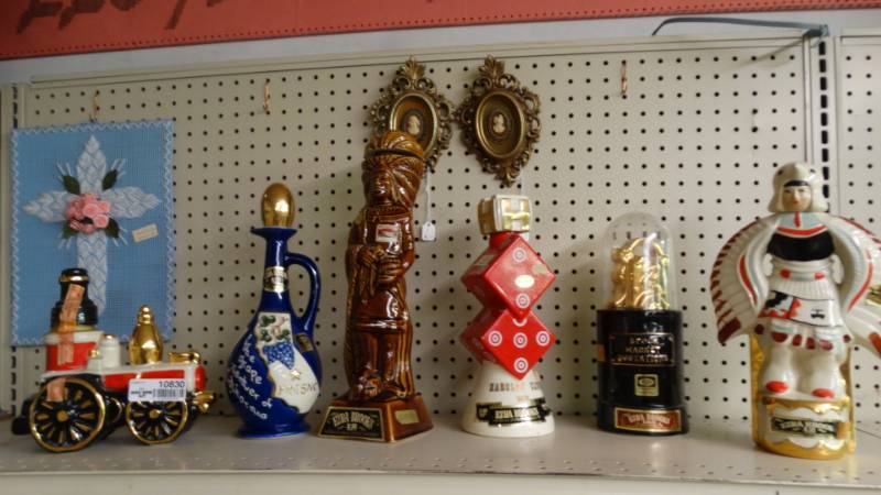 lot 10830 image: Lot of decanners