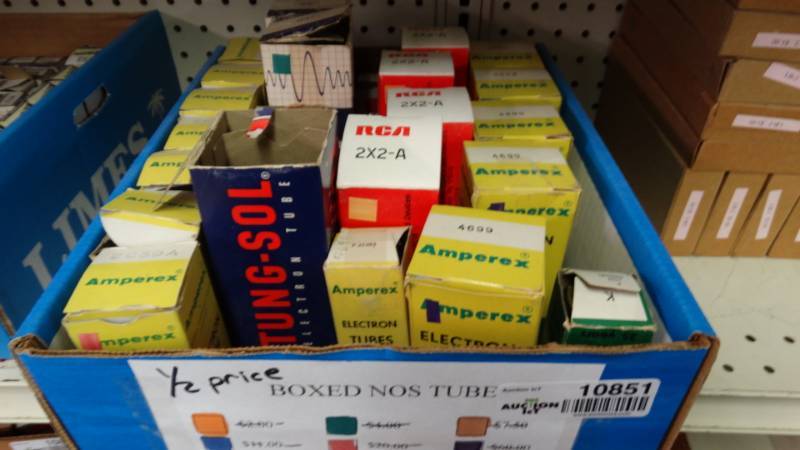 lot 10851 image: Amperex,Tung-sol and RCA nos tubes