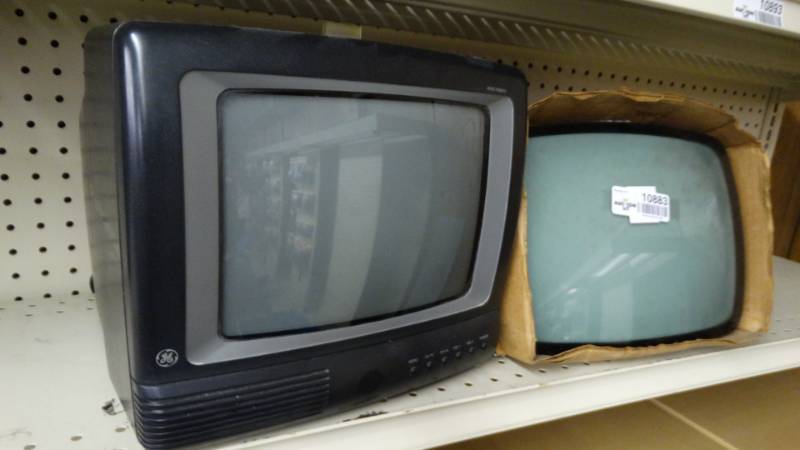 lot 10883 image: 2 old tvs