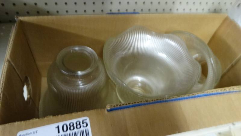 lot 10885 image: 3 light globes