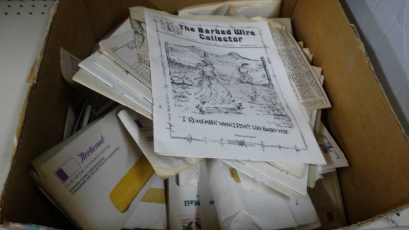 lot 10886 image: Large lot of stamps