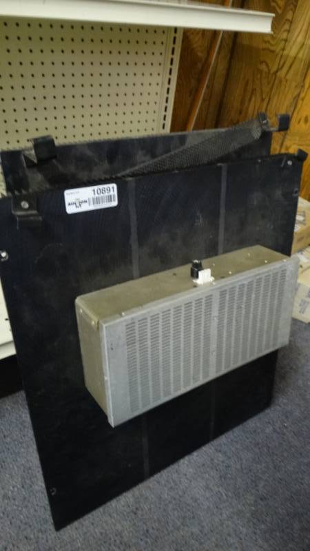 lot 10891 image: Electrical equipment.