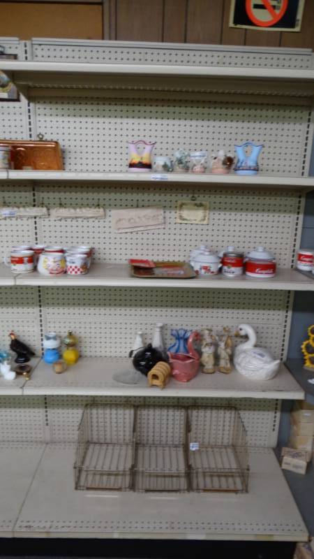 lot 10901 image: 4ft wide shelving section. NO CONTENTS