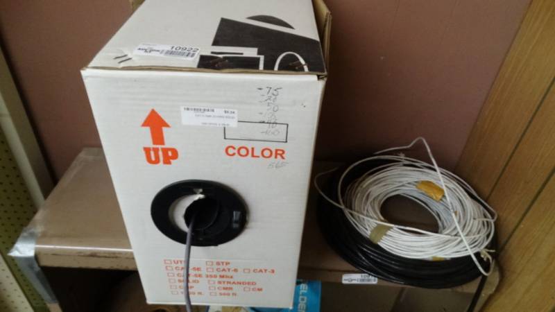 lot 10922 image: 2-85 cable on spool.