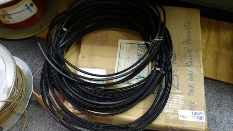 lot 10926 image: Rubber u channel.
