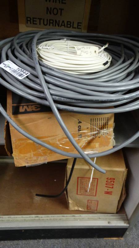 lot 10944 image: Lot of wire.