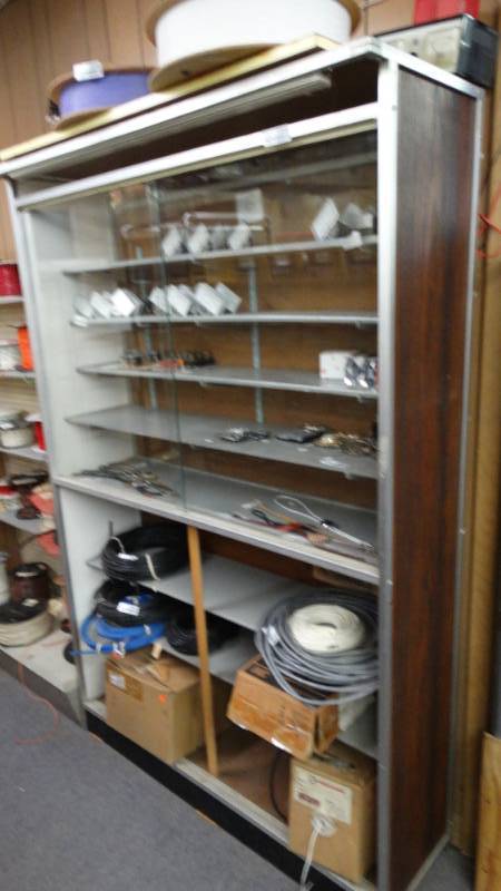 lot 10956 image: Display cabinet. 4ft wide 6ft tall.