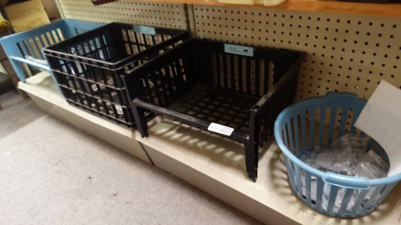 lot 10966 image: Baskets, electrical hardware and cords.