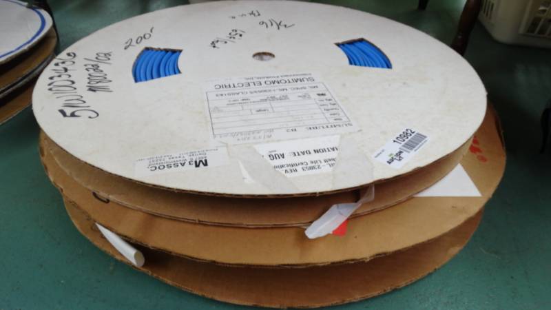 lot 10982 image: 2 spools of heat shrinkable tubing.