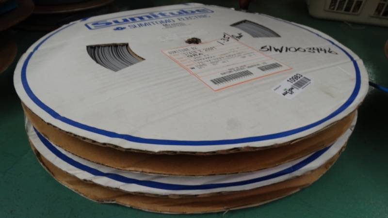 lot 10983 image: 2 spools of heat shrinkable tubing.