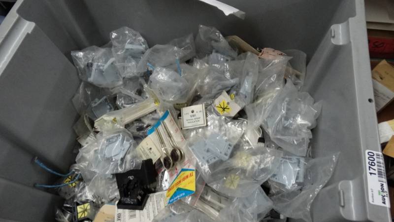 lot 17600 image: Tote of misc assorted hardware.