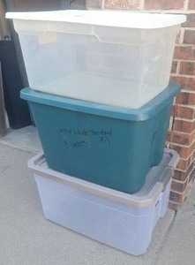 lot 12 image: (3) Totes