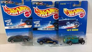 lot 58 image: (3) Hot Wheels Die-Cast Cars in Original Packaging