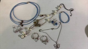 lot 62 image: Lilac and Blue Jewelry Collection