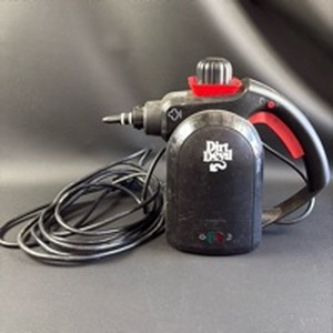 lot 76 image: Dirt Devil Steamer with Nice Long Cord