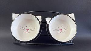 lot 307 image: Cat Face Design Double Bowl Set with Metal Stand