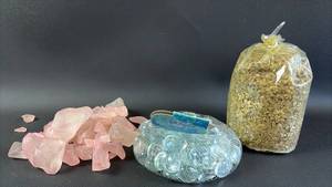 lot 325 image: Glass Decor Accent Gravels and Stones