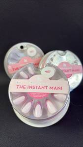 lot 334 image: NIP The Instant Mani Press-On Nails Bundle