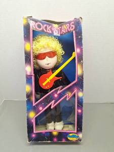 lot 128 image: Rock Stars Doll with Guitar by AmToy 1983