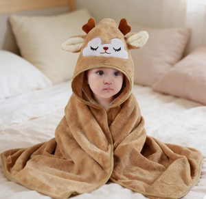 lot 3280 image: Touchat Hooded Baby Towels, Soft and Hypoallergenic Baby Bath Towels with Hood for Toddler Infant Newborn, Large and Absorbent Toddler Towels for Baby Boy Girl (Fox Kit, 35.1x35.1) - Retail $0