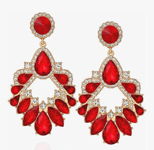 lot 3540 image: Red Crystal Chandelier Drop Earrings with Gold Tone Setting (see pic)