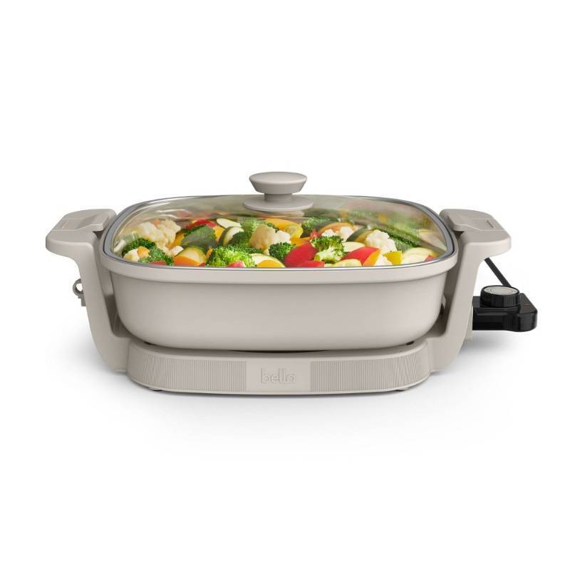 lot 45699 image: bella Make and Take Electric Skillet - Retail $80