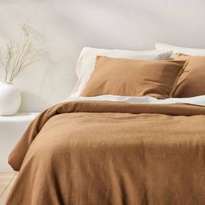 lot 8890 image: KingCalifornia King Heavyweight Linen Blend Comforter & Sham Set Warm Brown - Casaluna Rayon & Cotton, Zipper Shams - Retail $169
