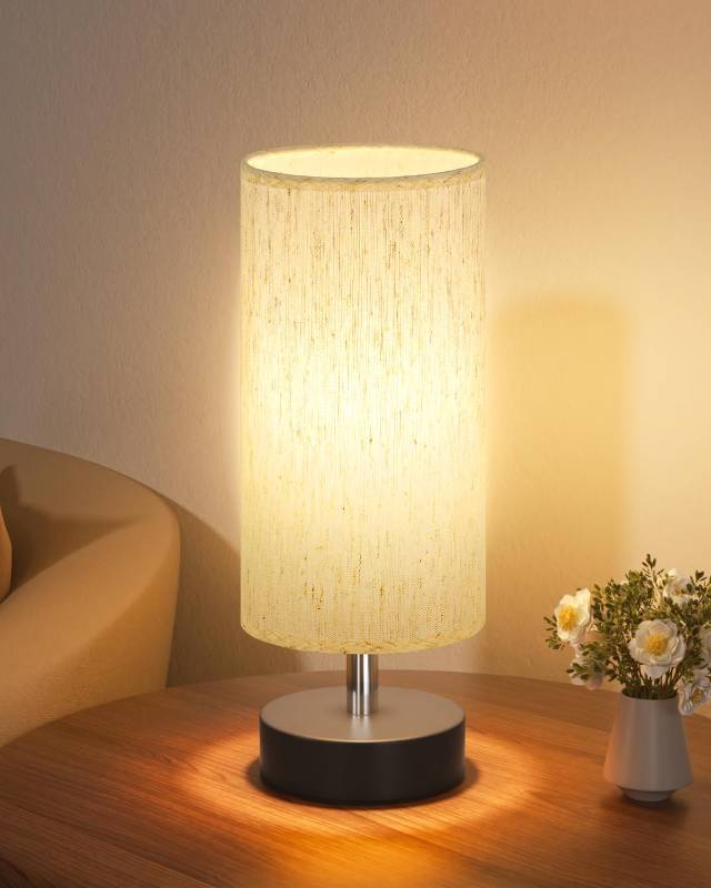 lot 26628 image: Small Table Lamp for Bedroom - Bedside Lamps for Night Stands, Minimalist Nightstand Light Lamp, Desk Lamps for Living Room, Office, Dorm - Retail $13
