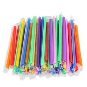 lot 21282 image: 700 Pcs Multi Colors Jumbo Smoothie Straw Disposable Milkshake Straws Jumbo, Bubble Tea Straws For Cakes, Disposable Smoothie Straw Individually Wrapped (0.43 Wide X 9.84 Long) - Retail $40