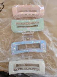 lot 21374 image: Holographic Hair Clip Set - Retail $8