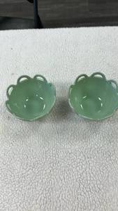 lot 16020 image: Temp-tations Carved Willow S2 Scalloped Ramekins with Spreaders