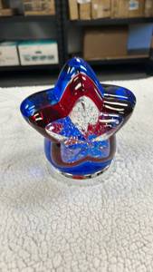 lot 16023 image: Illuminated Glitter Patriotic Star by Valerie