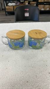 lot 16055 image: Temp-tations Set of 2 Ceramic and Glass Seal the Meal Mug Set - Blue Hydrangea Pattern