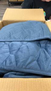 lot 16057 image: Home Reflections Micromink Pin-Sonic Sofa Cover - Blue