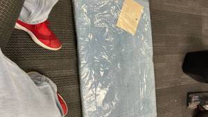 lot 11007 image: Northern Nights Tufted Memory Foam 21x34 Bathmat