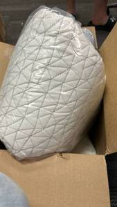 lot 10043 image: Coop Original Adjustable Pillow with Cross Cut Memory Foam - Queen Size