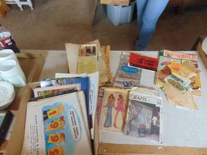 lot 3972 image: Ephemra - Motorcycle Manual - Patterns - Advertisements