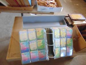 lot 3992 image: Counter Top Display with Name Cards
