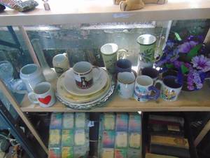 lot 4276 image: Contents of Shelves - Mixed Glassware