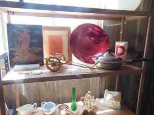 lot 4278 image: Contents of Shelves - RED