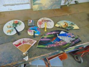 lot 4299 image: Selection of Hand Fans