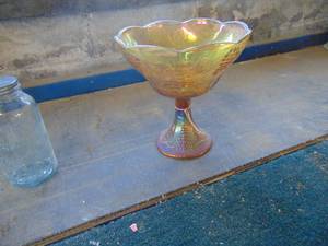 lot 4317 image: Large Amber Glass Stemmed Cand Dish