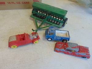 lot 4331 image: Selection of Vintage Metal Die Cast Toys
