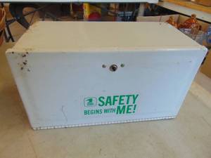 lot 4337 image: Safety Cabinet
