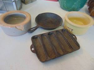 lot 4350 image: cast Iron and Pet Food Bowls