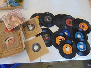 lot 4355 image: Selection of 45 Records