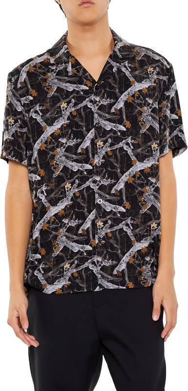 lot 64593 image: Forever 21 Mens Leaf Print Short-Sleeve Shirt