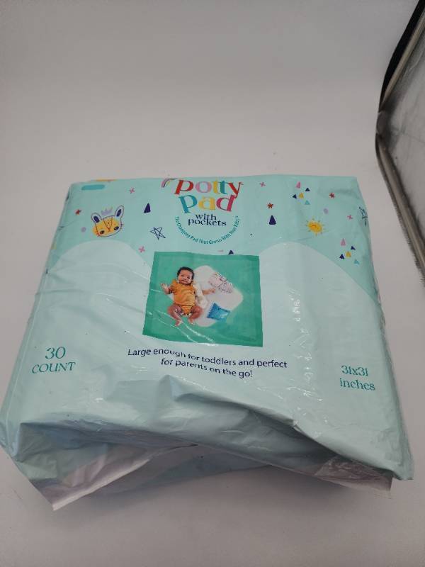 lot 64846 image: Potty Pads With Pockets 31x31 inch 30 Count