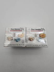 lot 64242 image: Bee Venom Symptom Treatment 2 pack